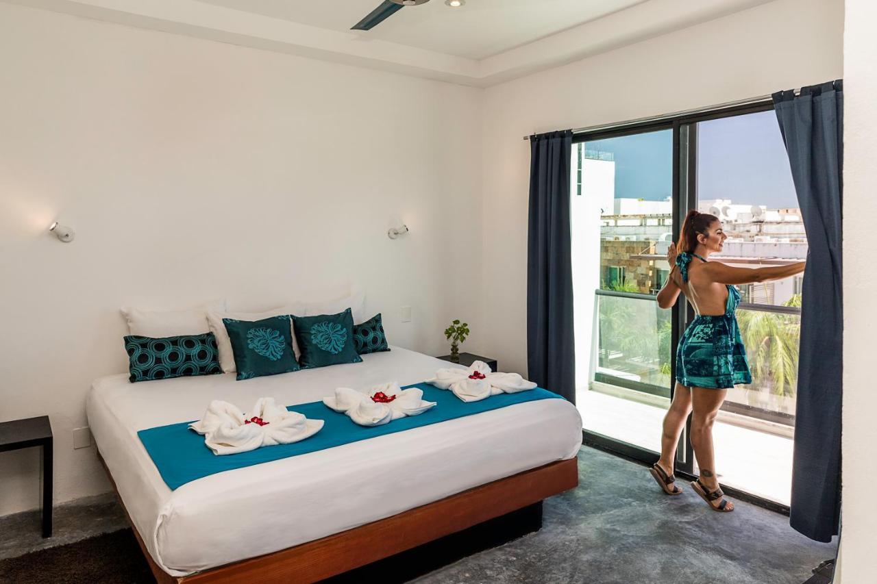 Casa Ticul Hotel Boutique - 5Th Ave (Adults Only) Плая-дель-Кармен Экстерьер фото A guest at the hotel