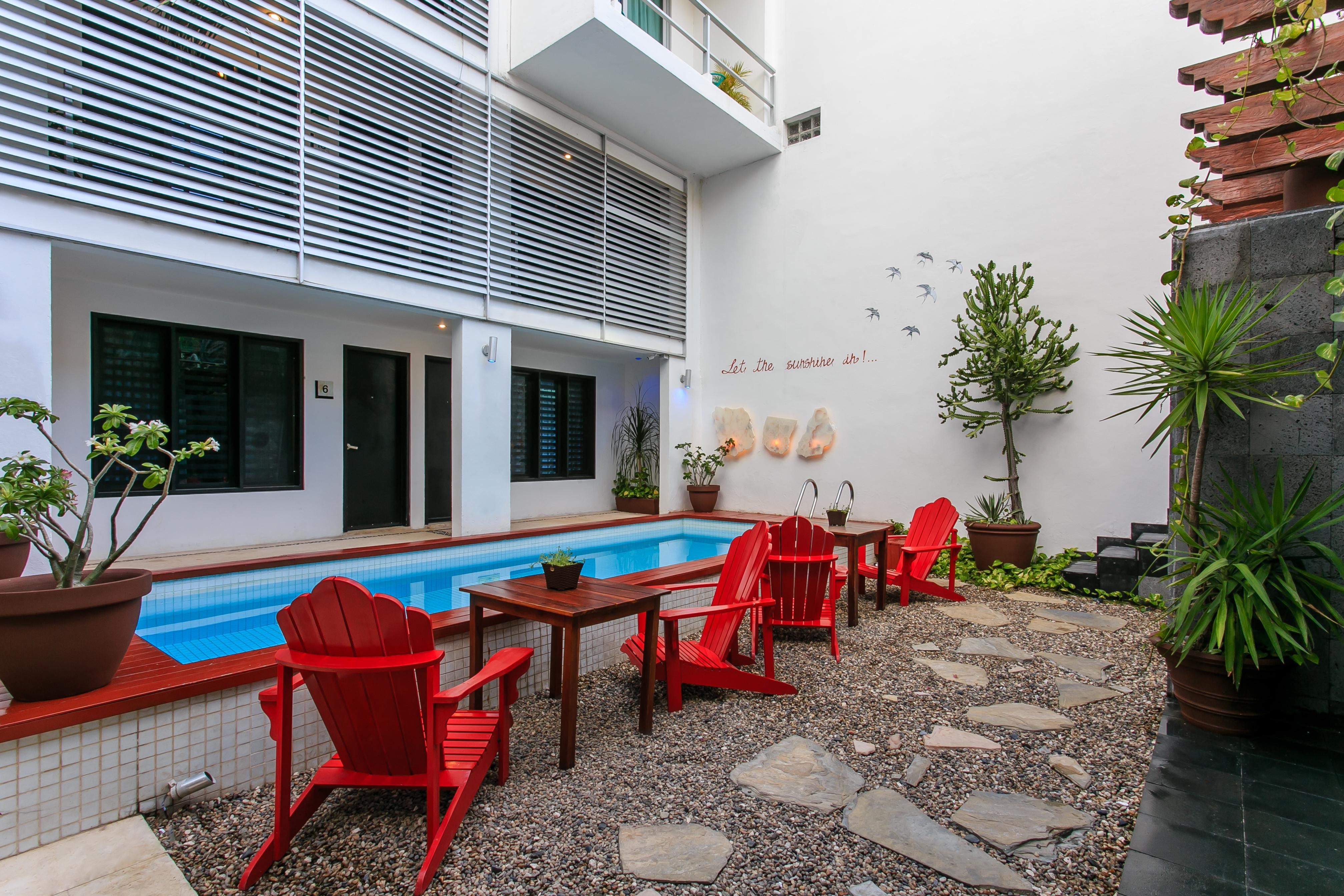 Casa Ticul Hotel Boutique - 5Th Ave (Adults Only) Плая-дель-Кармен Экстерьер фото The pool at the hotel