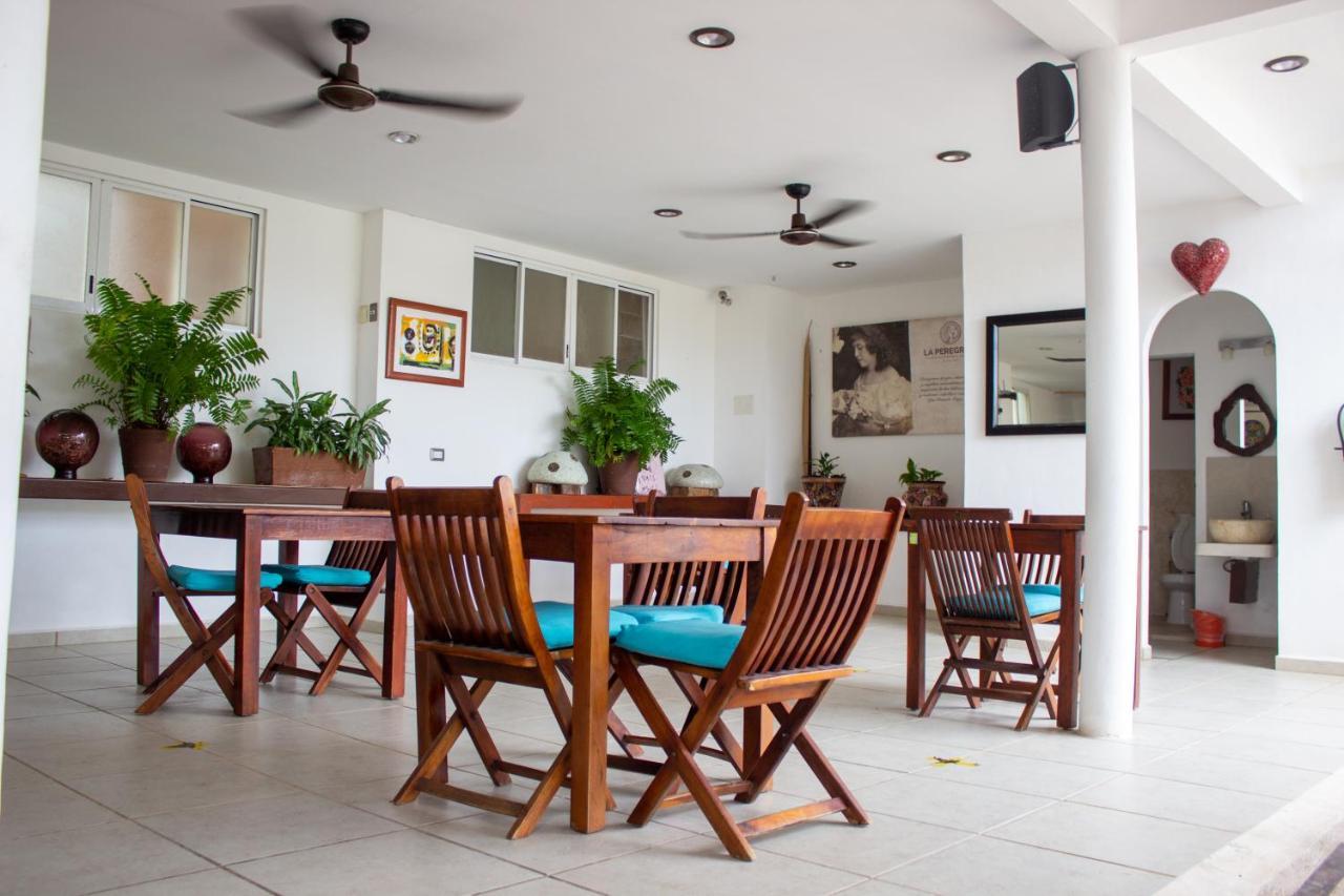 Casa Ticul Hotel Boutique - 5Th Ave (Adults Only) Плая-дель-Кармен Экстерьер фото The interior of a villa in Anguilla