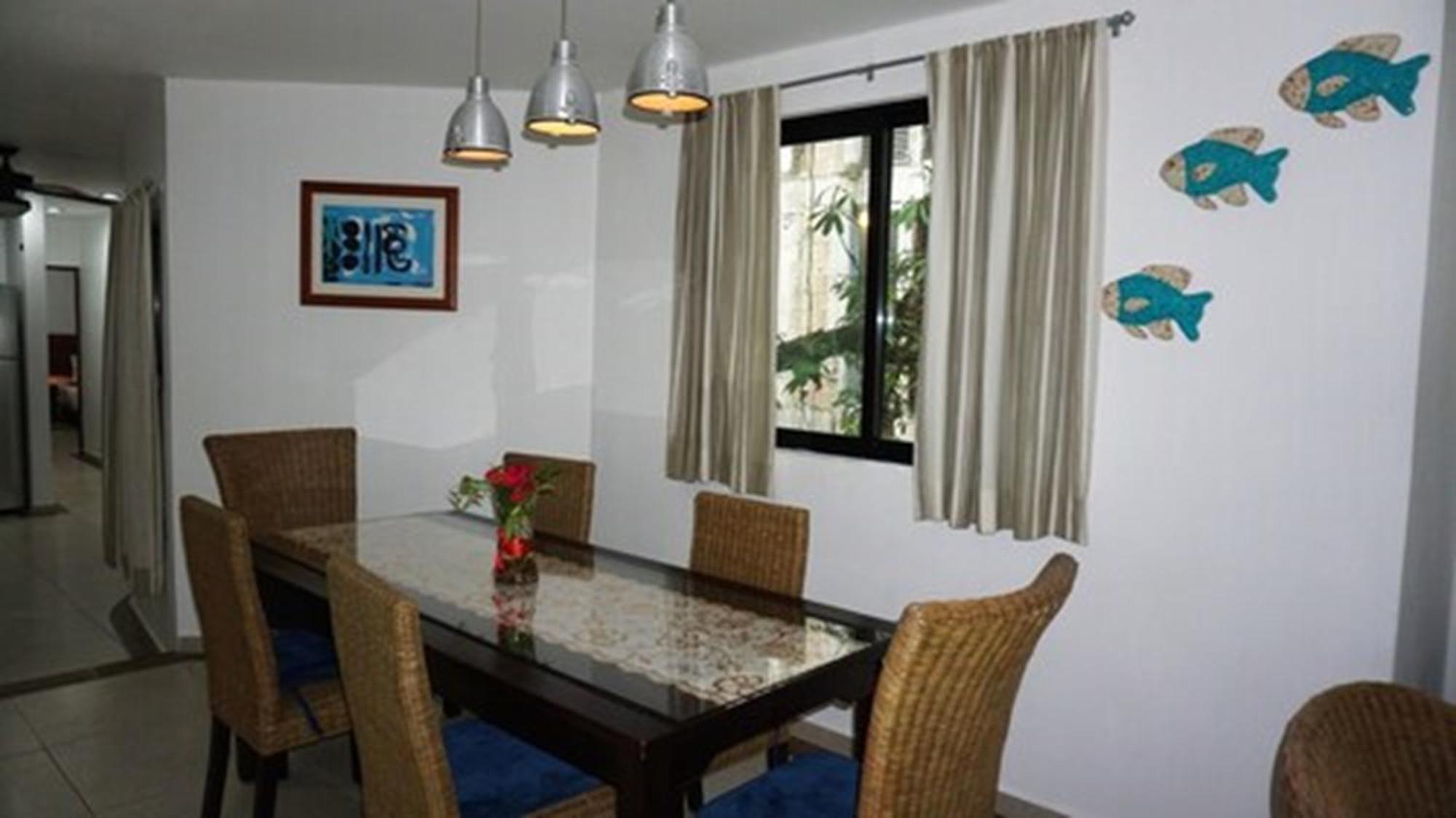 Casa Ticul Hotel Boutique - 5Th Ave (Adults Only) Плая-дель-Кармен Экстерьер фото A dining room